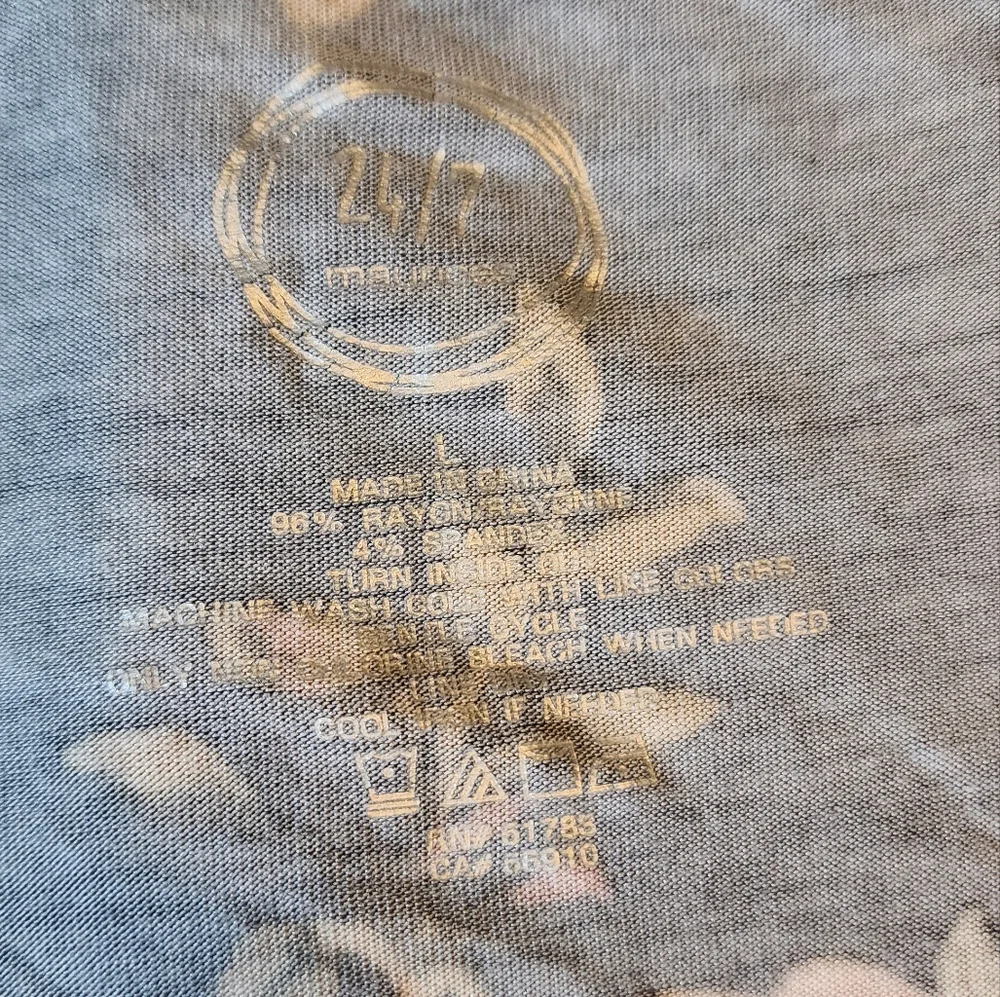 24/7 Comfort Apparel Tee - Picture 2 of 3